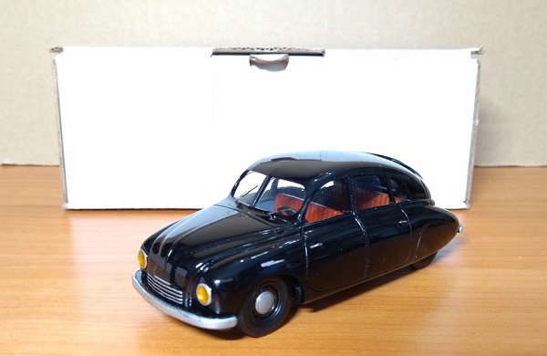 Tatra 600 «Tatraplan» - black R43-1 Модель 1 43
