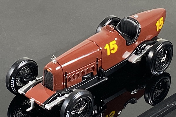 Duesenberg №15 Winner Indianapolis 500 (Lora Lawrence "Slim" Corum - Joe Boyer) (L.E.144pcs) R43012 Модель 1 43