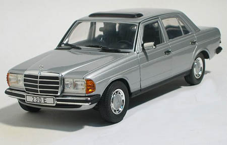 Модель 1:18 Mercedes-Benz 230 E (W123) - silver
