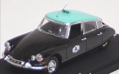 Модель 1:43 Citroen DS 19 Taxi Portoghese - black/light green