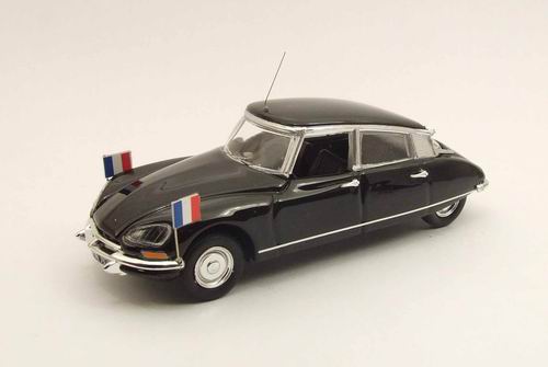 Модель 1:43 Citroen DS 21 Presidential - Valery Giscard d`Estaing - TV Series