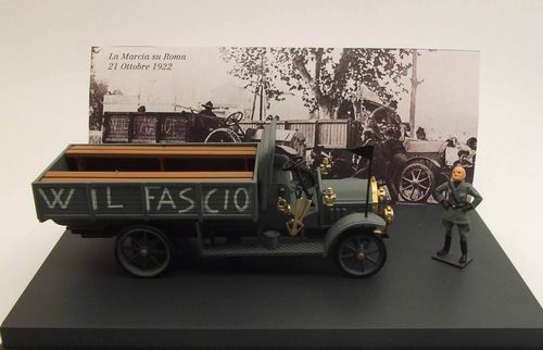 fiat 18 bl truck - wil fascio (Марш на Рим 22 Октября 1922 с фигуркой Муссолини) RIO4349/P Модель 1:43