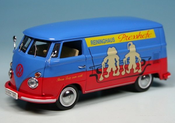 VW T1 Bulli Van "Reininghaus Presshefe" red/blue 003079 Модель 1:43
