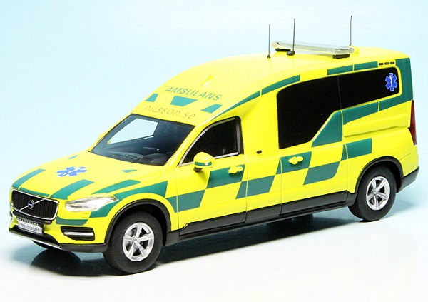 Volvo XC90 Nilsson "Ambulans Schweden" 450909600 Модель 1:43