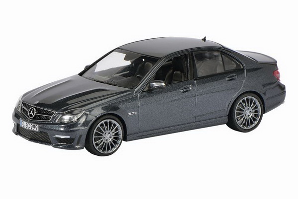 Модель 1:43 Mercedes-Benz C63 AMG Face Lift - grey