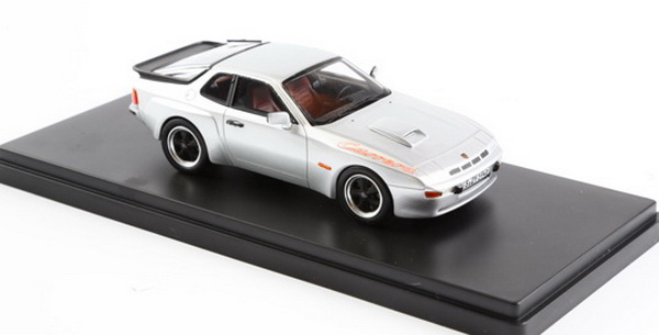 Модель 1:43 Porsche 924 GT - silver
