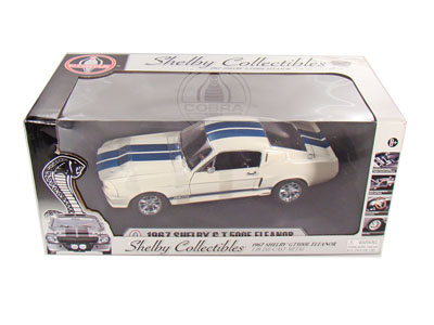 shelby gt 500e eleanor chase car - white/blue stripes SCDC500E08 Модель 1:18
