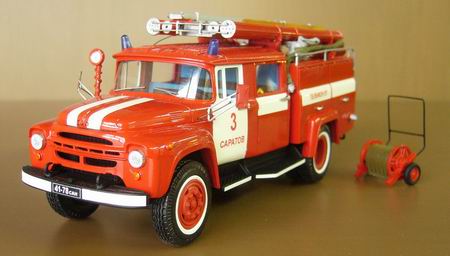 АЦ-40 (130)-63А АвтоЦистерна пожарная / АС-40(130)-63А fire truck (l.e.50pcs) SL124 Модель 1:43