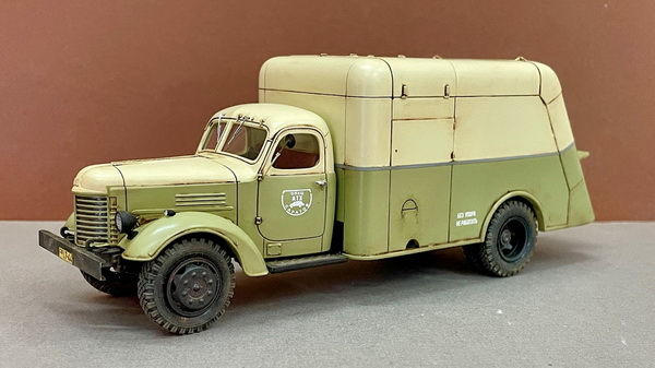 Автомобиль для уборки мусора МС-2 - 1950 г. - 2х цветный (оливково-зелёный) - со следами эксплуатации. Серия 50 экз. SL234S3-1 Модель 1:43