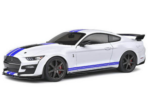 Shelby New Mustang GT500 Fast Track 2020 White/ Blue Stripes S1805904 Модель 1:18