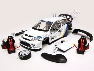 Модель 1:18 Ford Focus WRC №№4/5 3 Versions