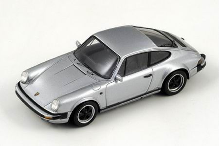 Модель 1:43 Porsche 911 Carrera 3.2 - silver