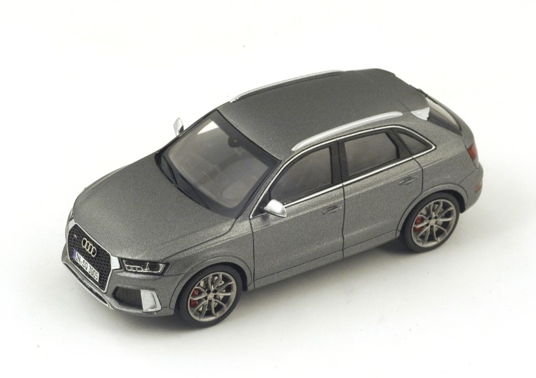 Модель 1:43 Audi Q3 RS