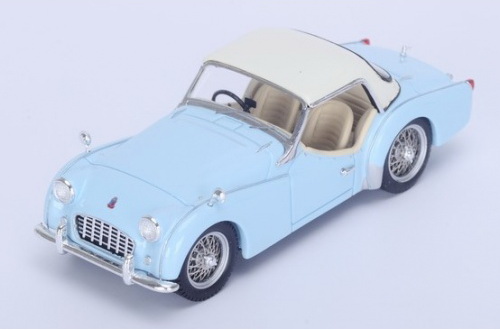 triumph tr3 hardtop 1956 (light blue) S4946 Модель 1:43
