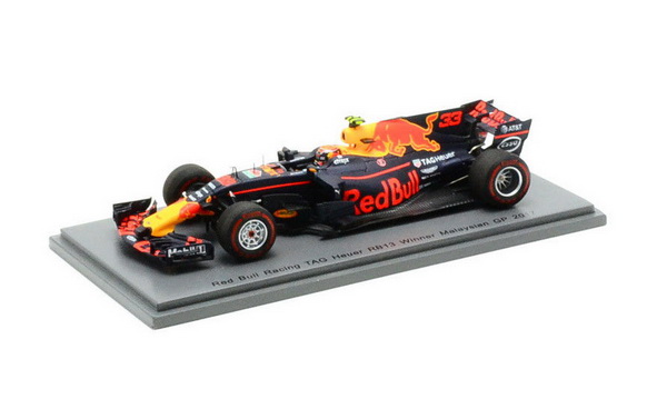 Модель 1:43 Red Bull Racing TAG-Heuer RB13 №33 Winner GP Malaysia (Max Verstappen)