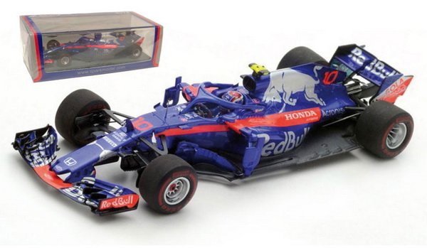 Модель 1:43 Red Bull Toro Rosso Honda STR13 №10 Bahrain GP (Pierre Gasly)