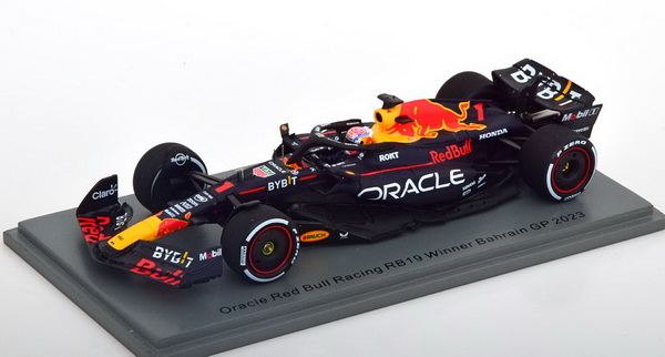 Модель 1:43 Red Bull RB19 Team Oracle Red Bull Racing N 1 Winner Bahrain GP 2023 Max Verstappen