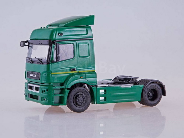 КамАЗ-5490 седельный тягач - зелёный 101944A Модель 1:43