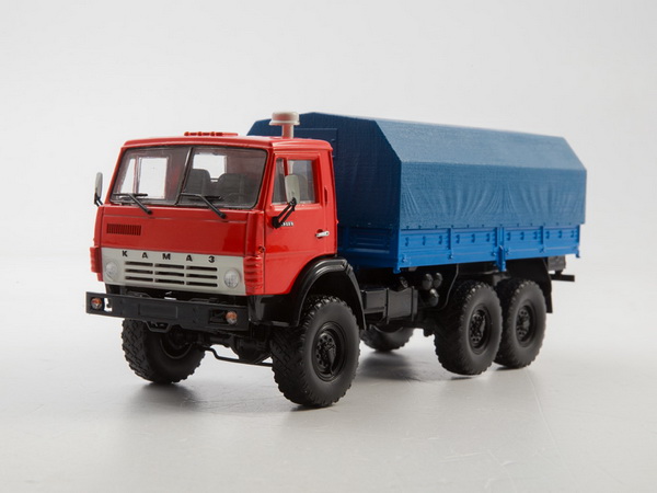 Модель 1:43 КамАЗ-4310 - красный/синий