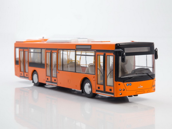 Модель 1:43 МАЗ-203 автобус городской - оранжевый