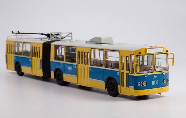 ЗиУ-10 - синий/жёлтый 900285 Модель 1:43