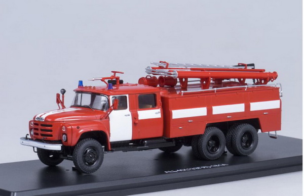 АЦ-40(133ГЯ), красный с белыми полосами SSM1093 Модель 1:43