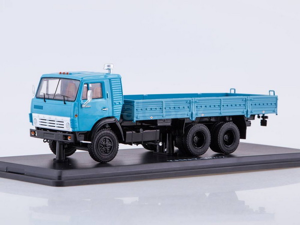 КамАЗ-5320 бортовой - синий SSM1280 Модель 1:43