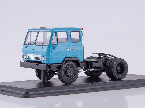 КАЗ-608В седельный тягач - голубой SSM1292 Модель 1:43