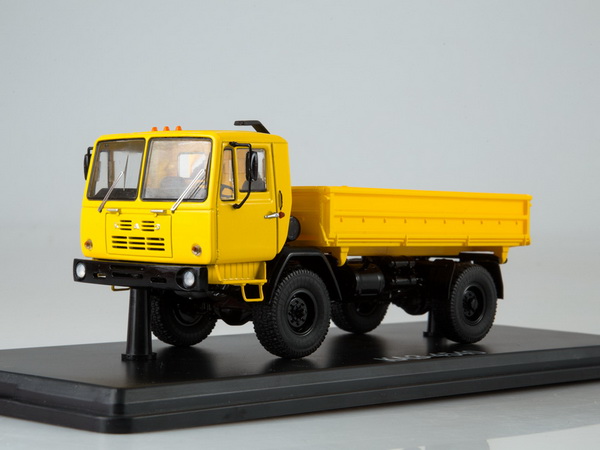 Модель 1:43 КАЗ-4540 самосвал - жёлтый