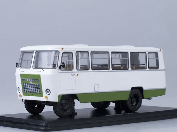 Модель 1:43 Г1А1-02 «Кубань» автобус - белый/зелёный