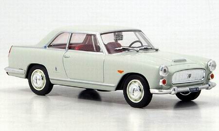 Модель 1:24 Lancia Flaminia Coupe 3B - light cream