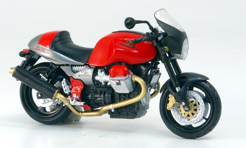 moto guzzi v11 - red 148612 Модель 1:24