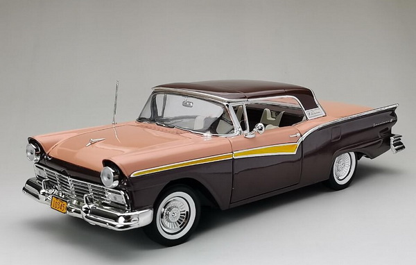Ford Fairlane 500 Skyliner - Silver Mocha/Coral Sand