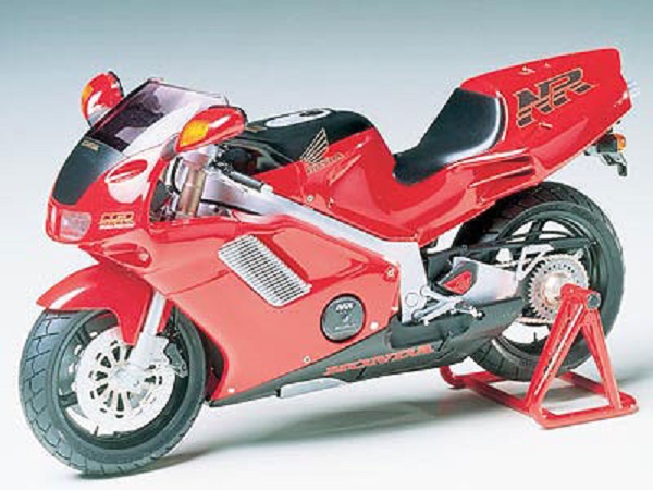 Модель 1:12 Ducati 916 (KIT)