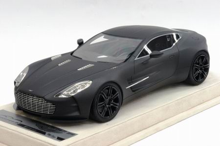 Модель 1:18 Aston Martin One-77 - matt grey (L.E.77pcs)