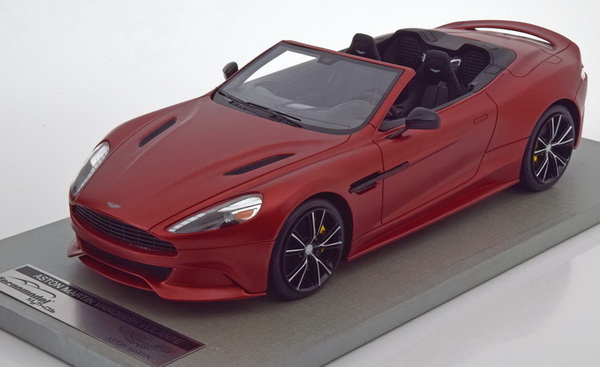 Модель 1:18 Aston Martin Vanquish Volante - matt red