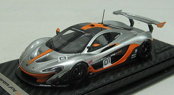 Модель 1:18 McLaren P1 GTR California Concourse d'Elegance 2014