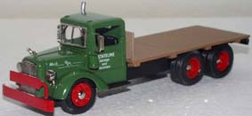 Модель 1:43 Mack LJ 10-Wheel Platform Truck - green