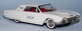 Модель 1:43 Ford Thunderbird Hardtop - white