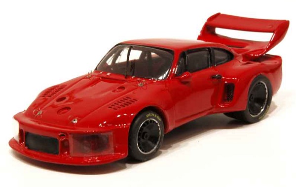 Модель 1:43 Porsche 935 turbo Street - red