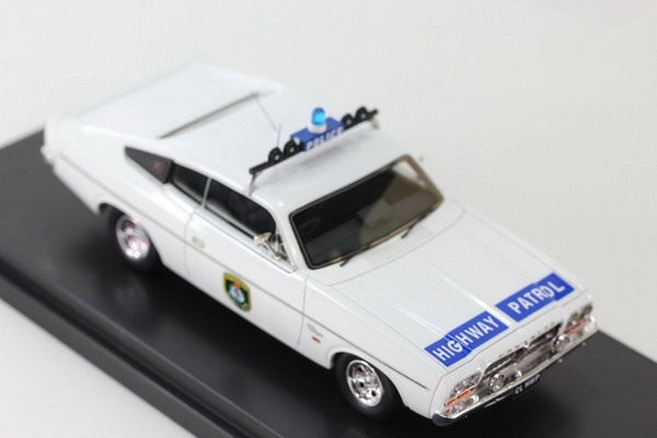 Chrysler CL Valiant K16 NSW Highway Patrol 1976