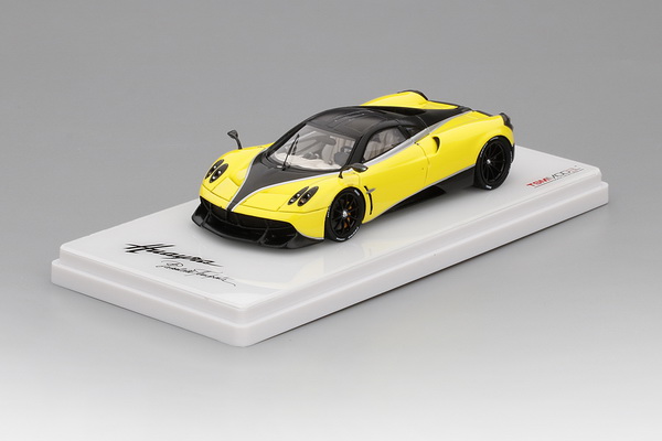 Модель 1:43 Pagani Huayra Pacchetto Tempesta - yellow/black