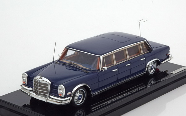 Модель 1:43 Mercedes-Benz 600 Pullman (6-door) - Elvis Presley - blue