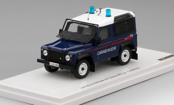 Модель 1:43 Land Rover Defender 90 Station Wagon «Carabinieri» - blue/white