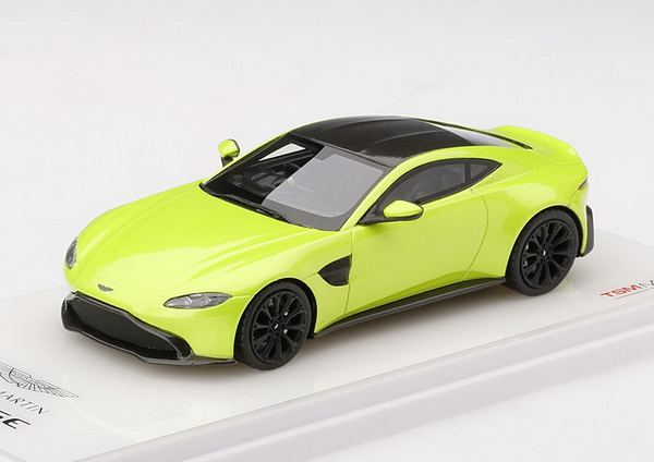 Модель 1:43 Aston Martin Vantage 2018 - lime