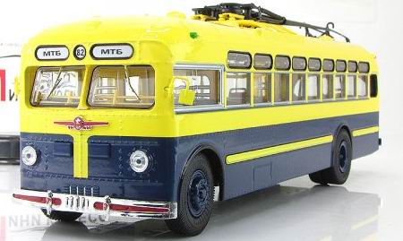 МТБ-82Д троллейбус (производства завода им.Урицкого ) / mtb-82d trolleybus UM43-A2-2 Модель 1:43