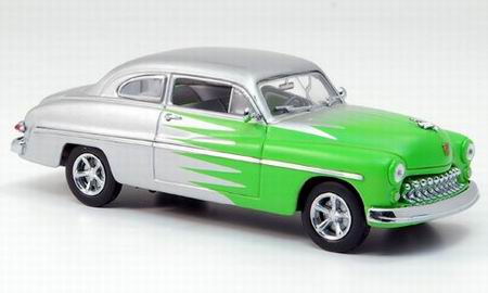 Модель 1:43 Mercury Club Coupe Hot Rod - silver/green flame