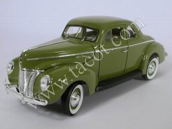 ford deluxe coupe - olive green UH3818 Модель 1:18