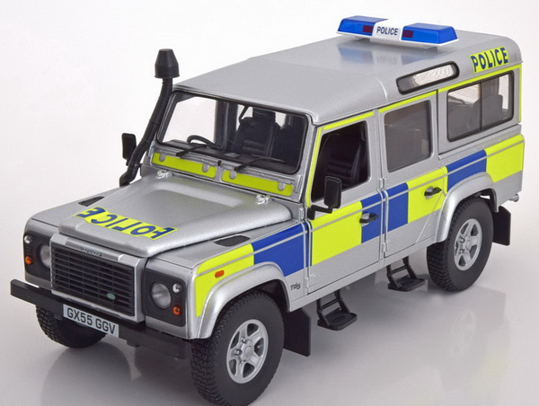 Модель 1:18 Land Rover Defender 110 TD5 UK Police