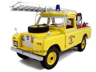 Модель 1:18 Land Rover Series II 109` West Sussex Fire Brigade